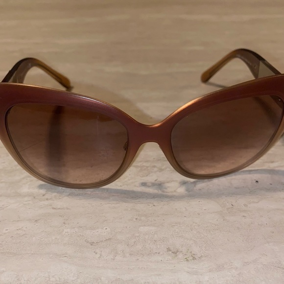 Burberry Sunglasses - Picture 3 of 8